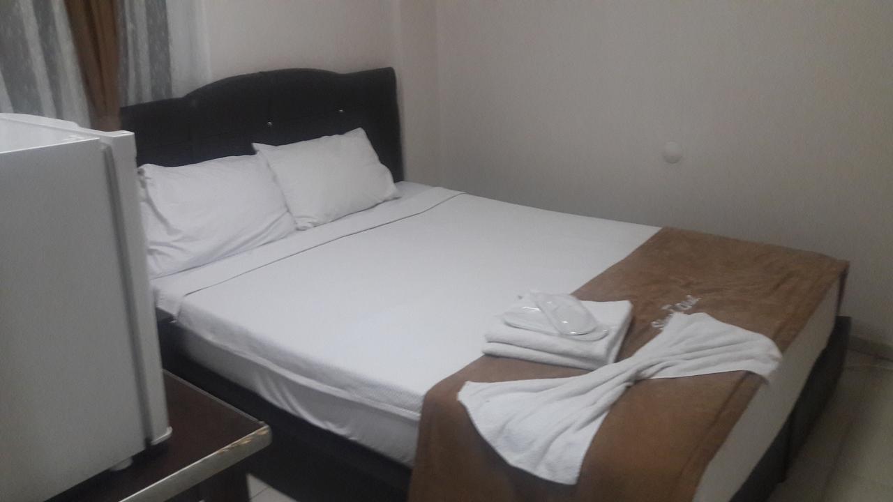 Simal Butik Hotel Esmirna Exterior foto