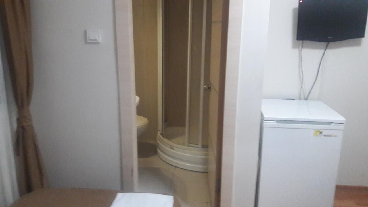 Simal Butik Hotel Esmirna Exterior foto